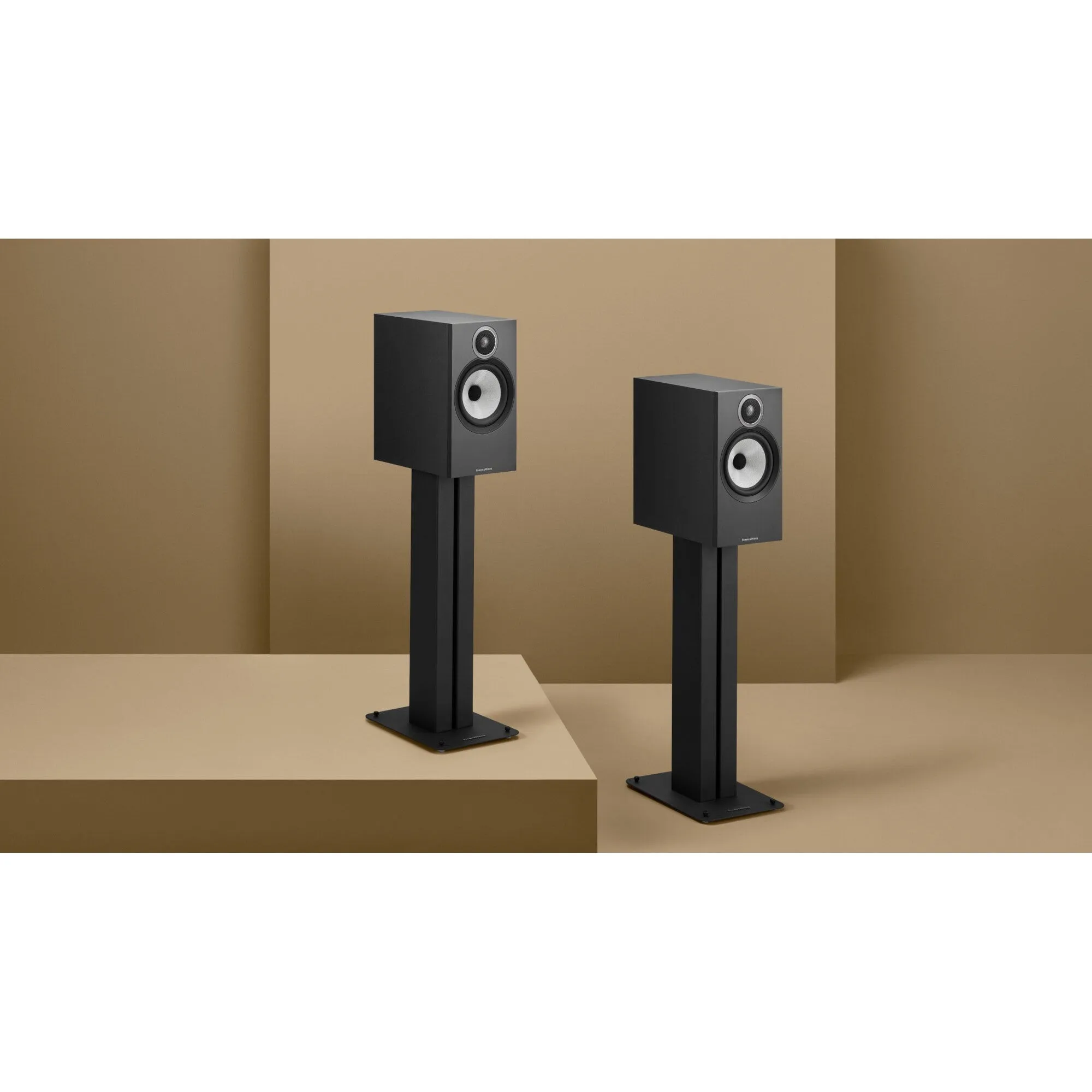 Bowers & Wilkins - 606 S3 - Bookshelf Speakers