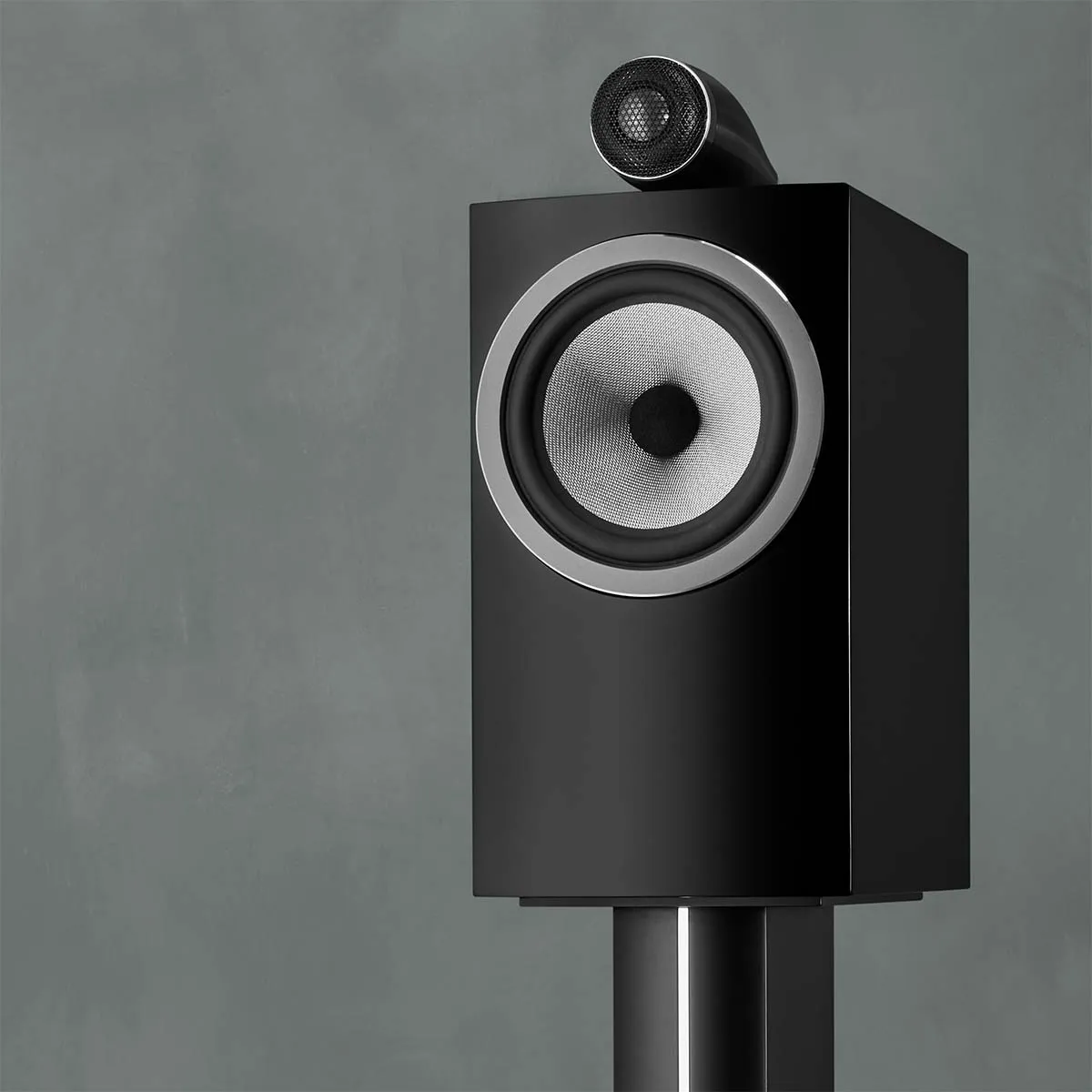 Bowers & Wilkins 705 S3 2-Way Stand Mount Bookshelf Loudspeakers - Pair