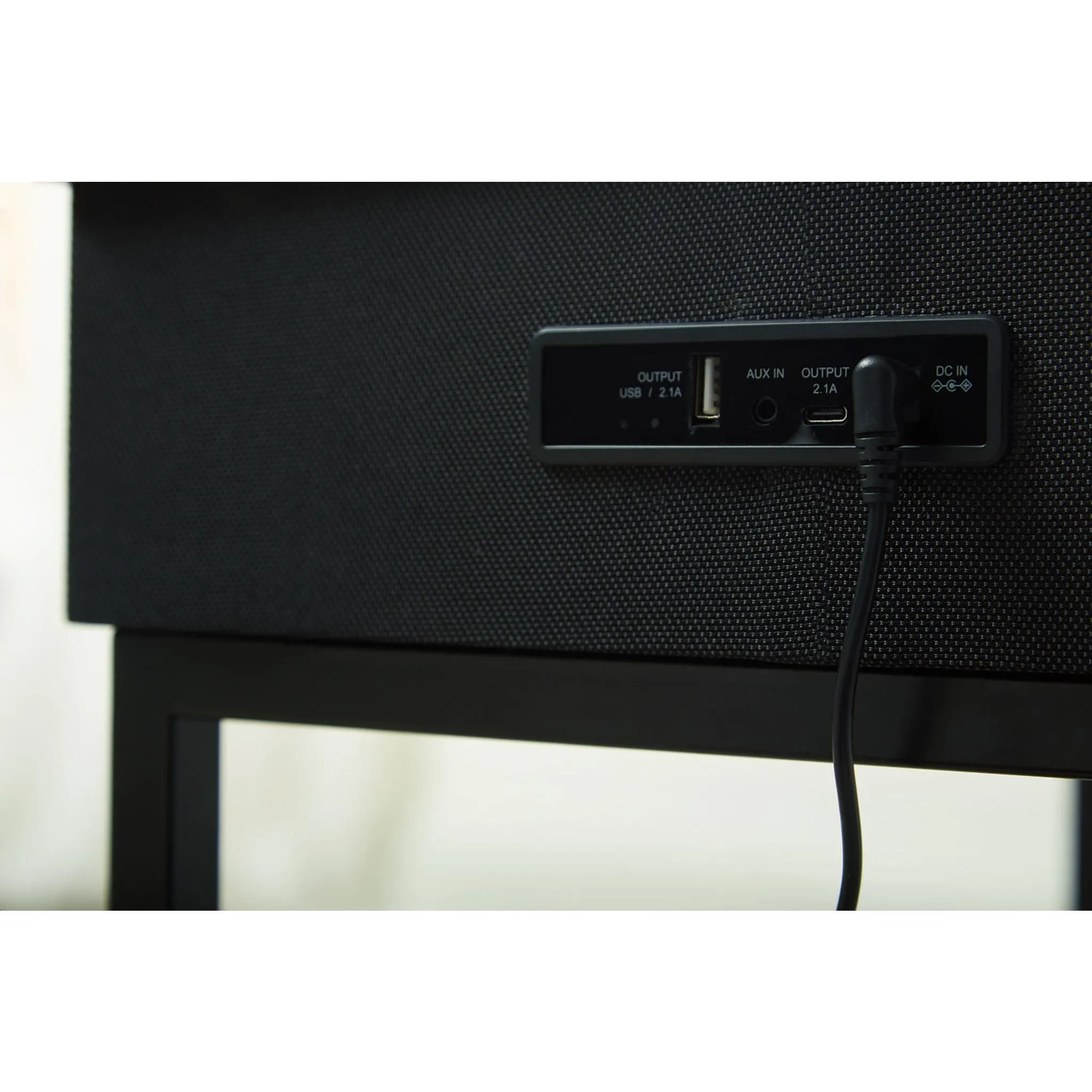 Gemmet Accent Table - Black