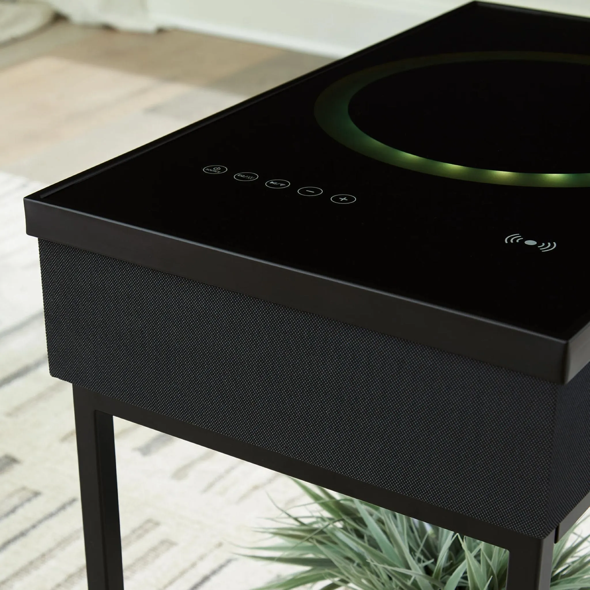 Gemmet Accent Table - Black