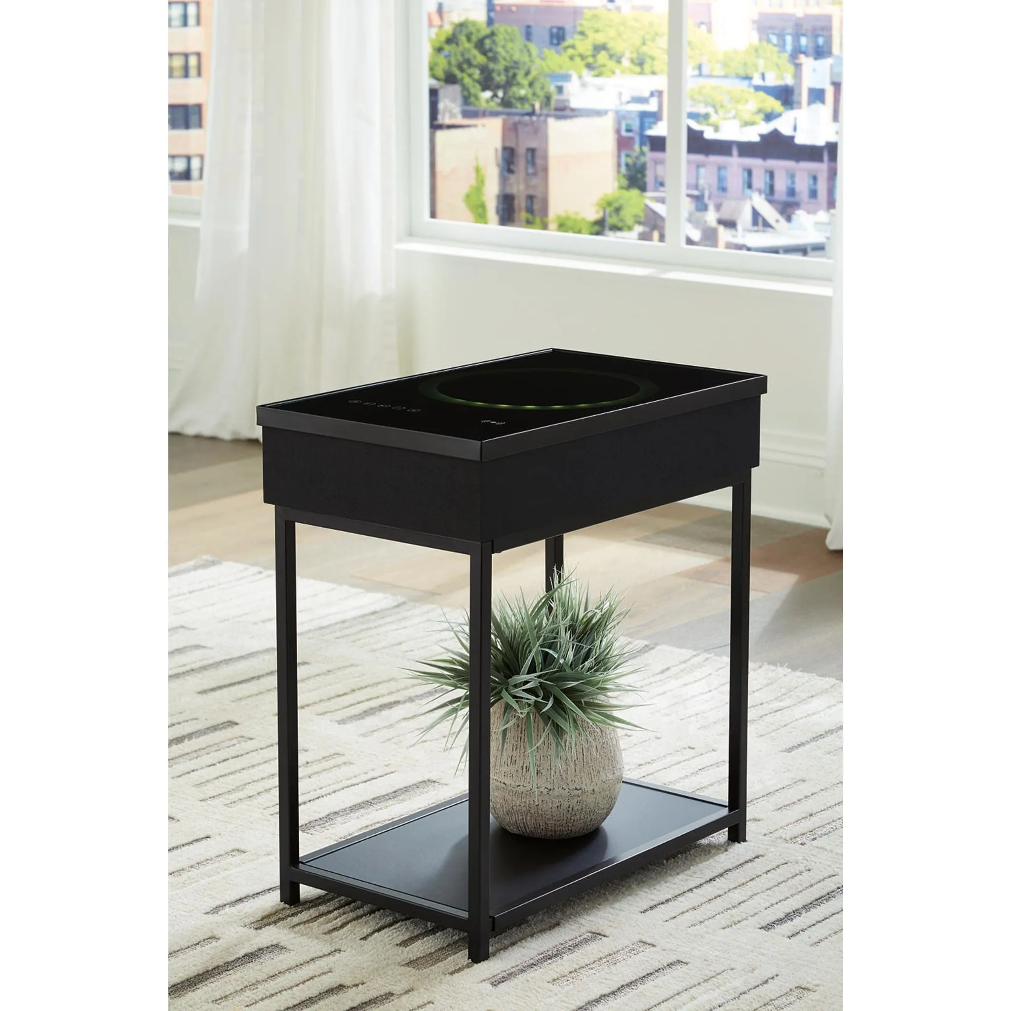 Gemmet Accent Table - Black