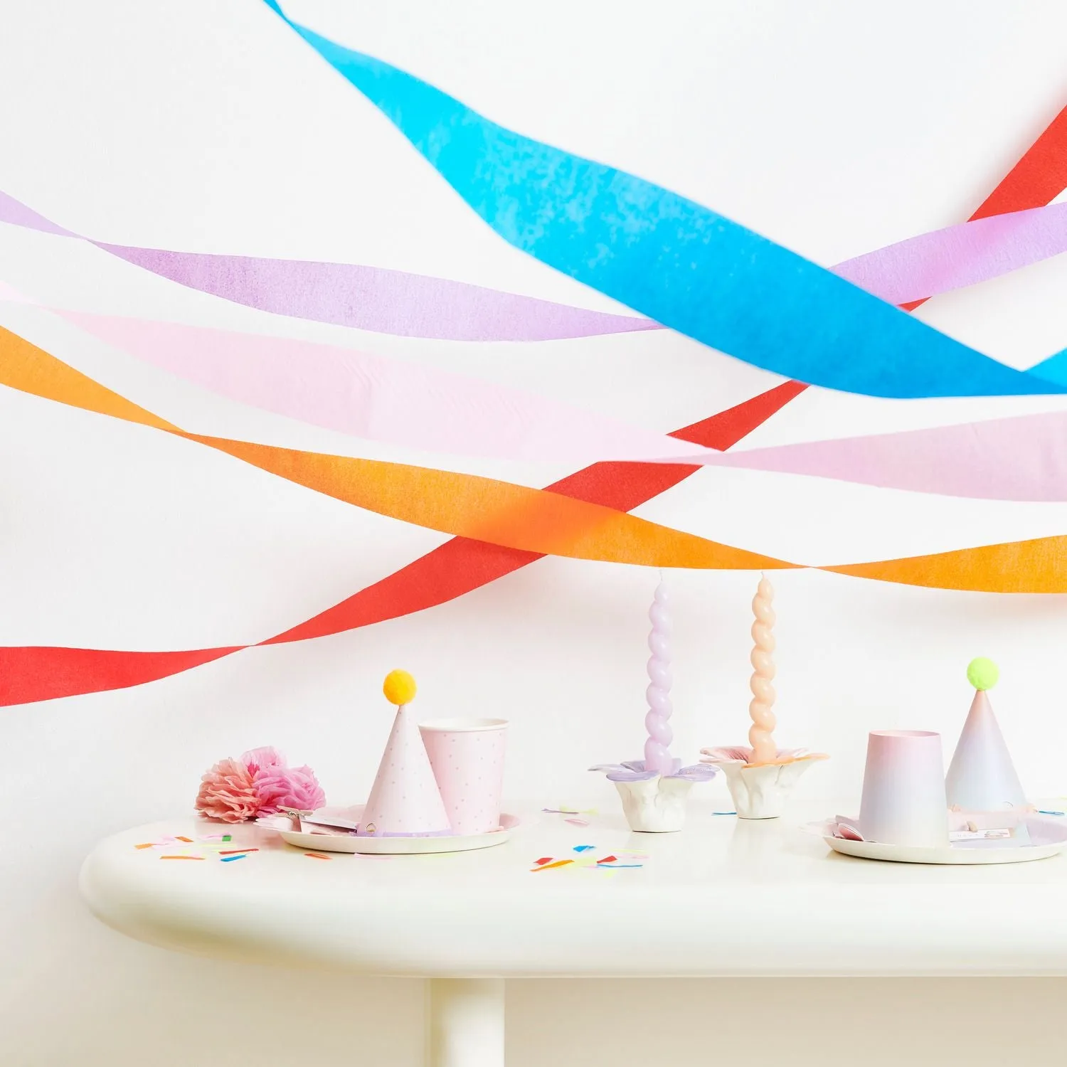Maxi Paper Streamer Set - Classic Rainbow