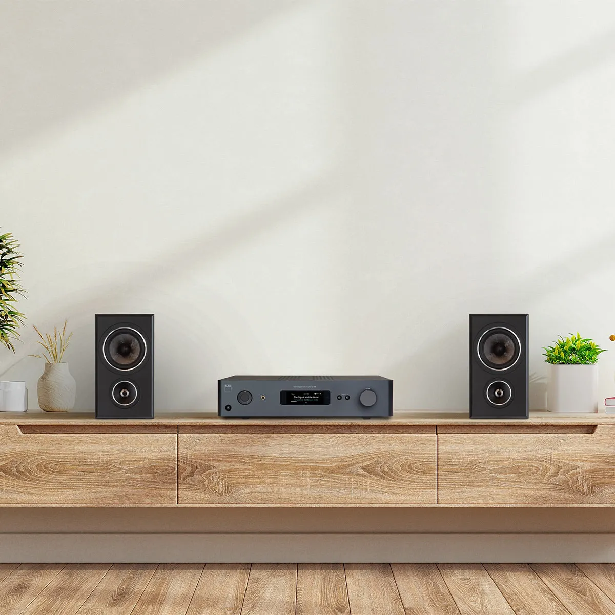 NAD Electronics C 379 HybridDigital DAC Amplifier