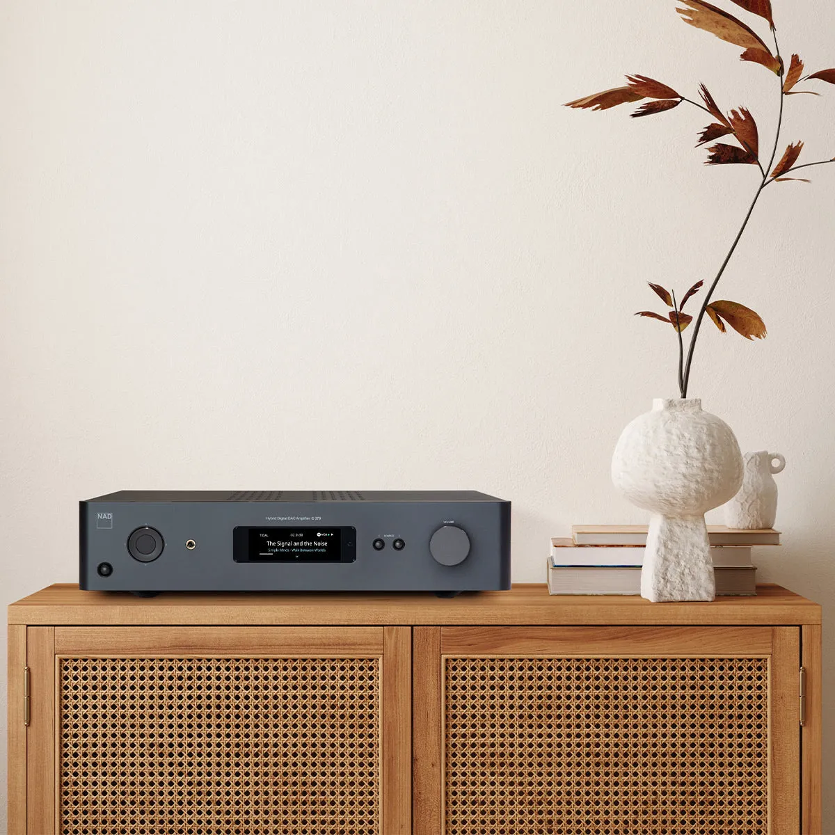 NAD Electronics C 379 HybridDigital DAC Amplifier