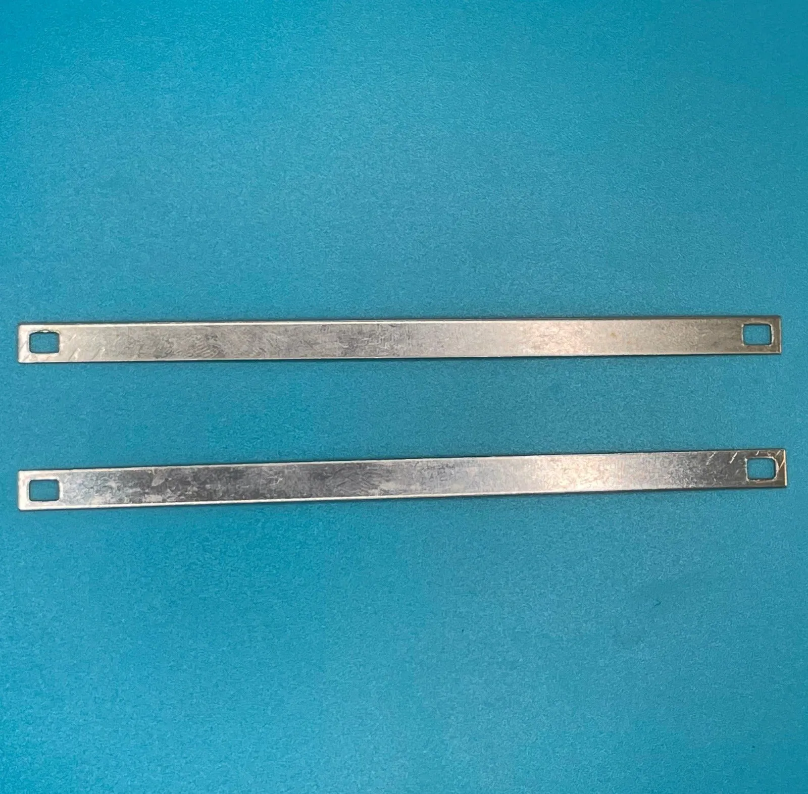 Rollease Spears -- Up To 12' - Per Pair