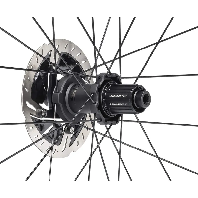 Scope R4.A Disc Brake Wheelset SRAM XDR With White Decals