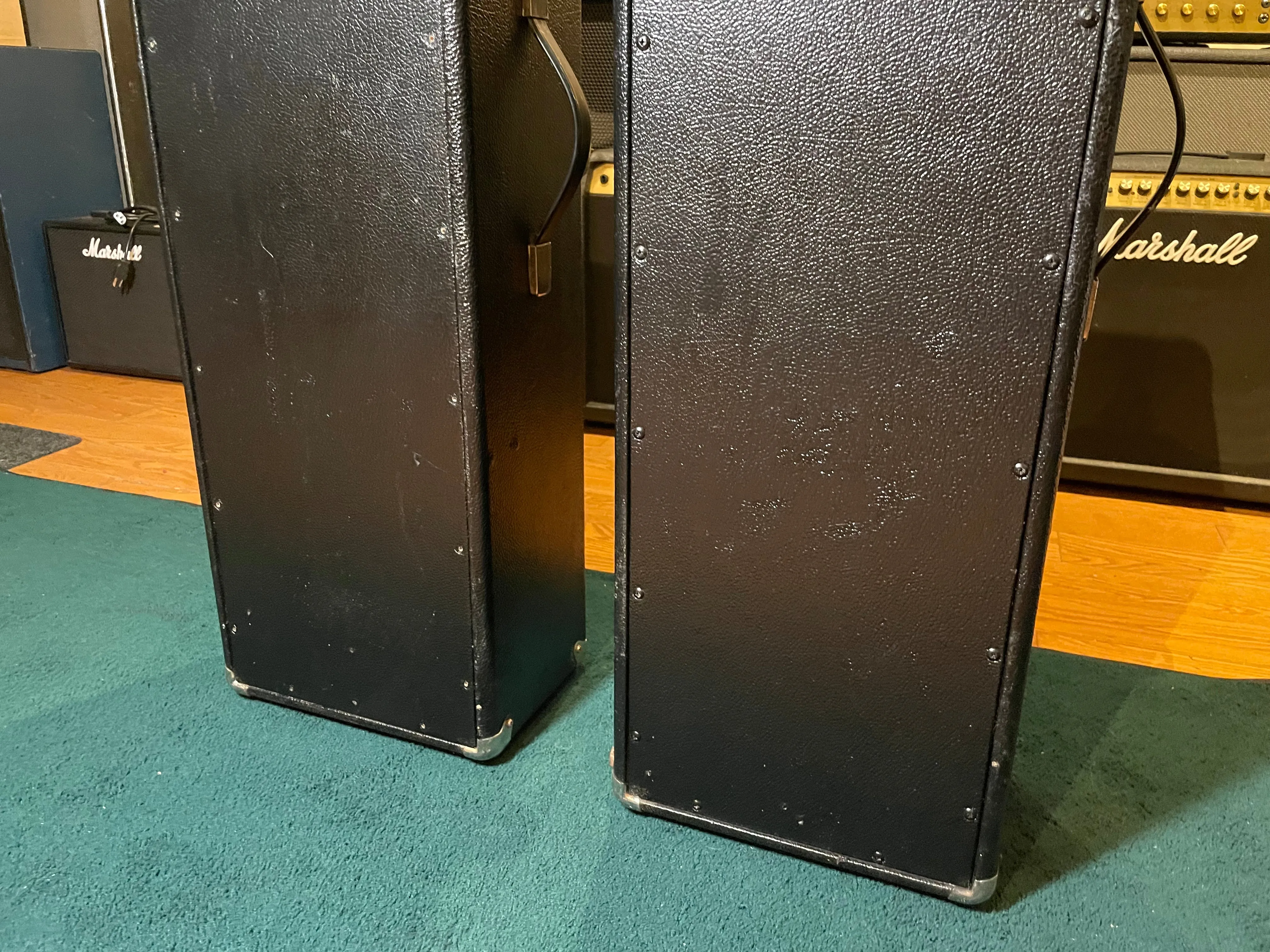 Traynor YSC-3 PA Column Pair Used
