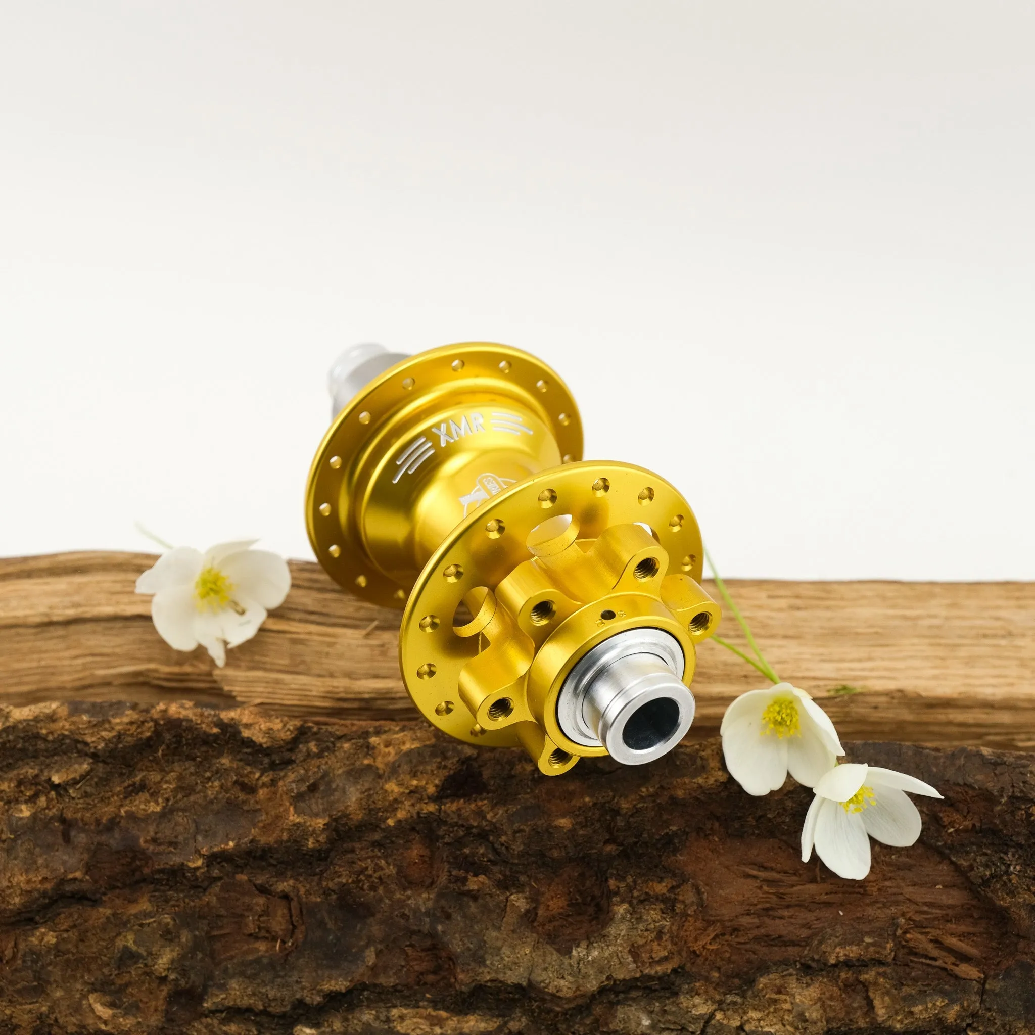 White Industries XMR  Boost Front Hub